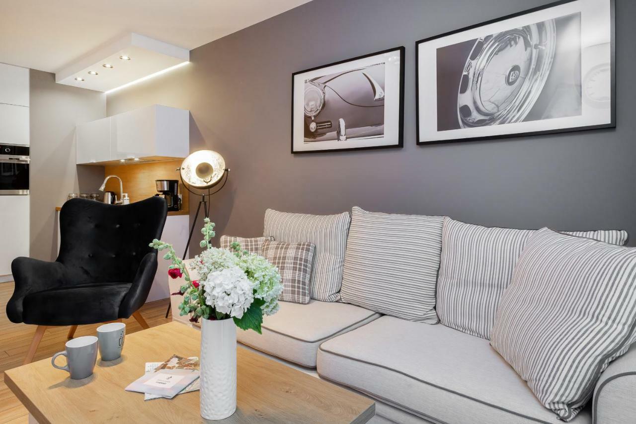Apartments Parks Of Warsaw By Noclegi Renters Bagian luar foto